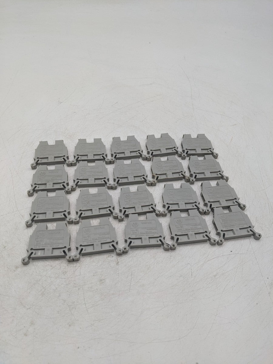 Set of 20 Allen-Bradley 1492-W4 Terminal Block 4mm 30 Amp 600V AC/DC Gray