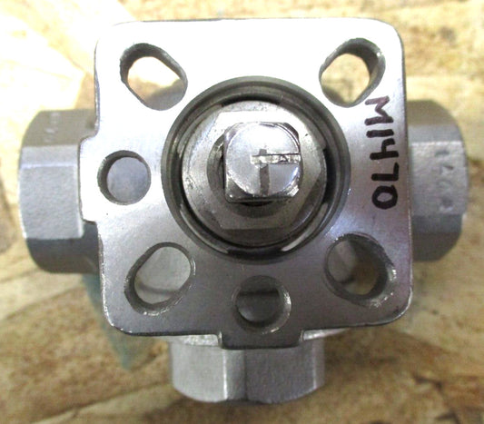 3-Way Ball Valve 3/4" Threaded NPT 1000 Psi WOG / 316 Stainless / Bare Stem