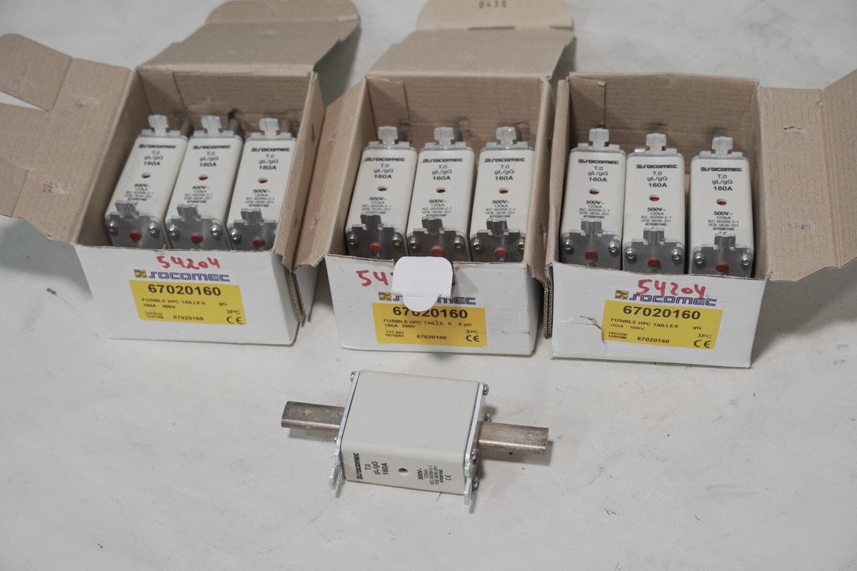 Lot of 10 socomec 67020160 fuses, 160A, 500VAC, T.0 gL/gG