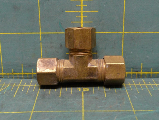 3/8 in. to 3/8 in. to 3/8 in. O.D. Brass Compression Tee Fitting