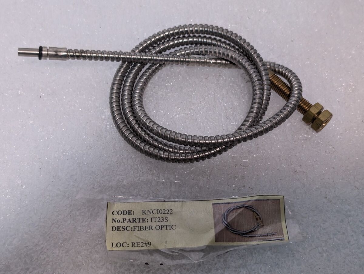 Banner Engineering IT23S Photoelectric Fiber Optic Sensor Cable as shown