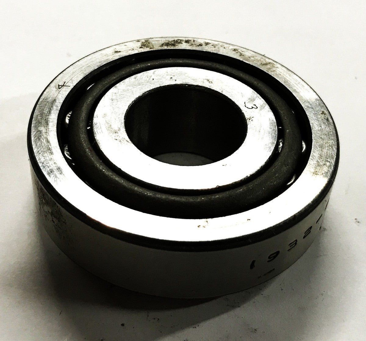 Bower Tapered Roller Bearing Cone and Cup 1975/1932 NOS