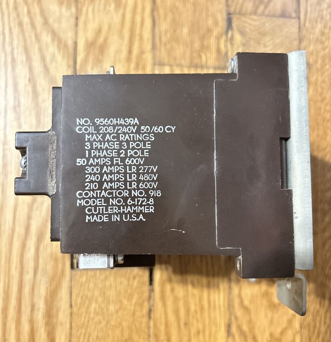 Cutler Hammer 6-172-8 Contactor 3 Phase 50A 3 Pole 9560H439A. New Old Stock.  K5