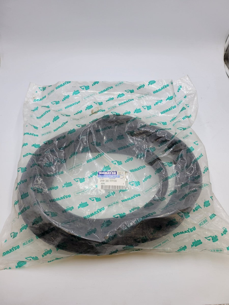 Komatsu 209-30-77130 Seal Heavy Duty Equipment Replacement Parts For Repair NOS