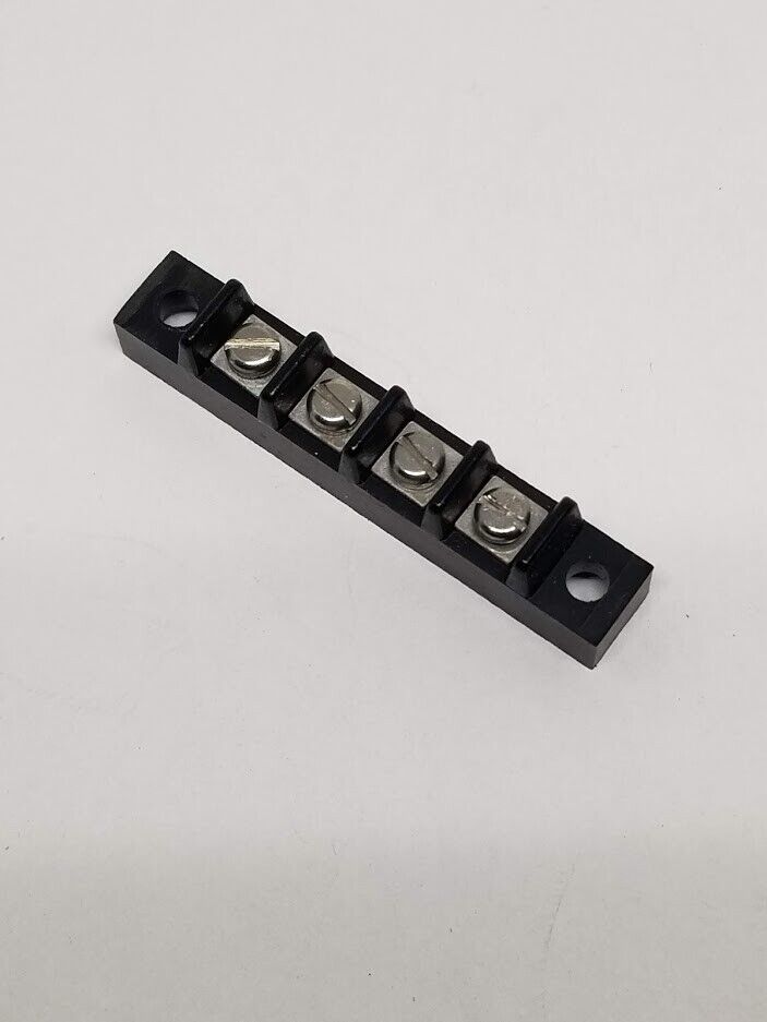 Lot of 4 - TRW CINCH -  4-173 -  4 Position Barrier Strip / Block, 10Amp