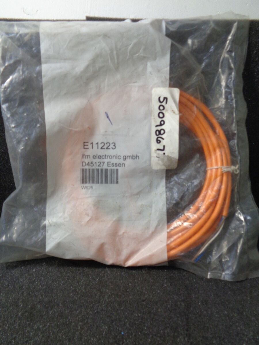 IFM EFECTOR E11223 CONNECTOR CABLE NEW