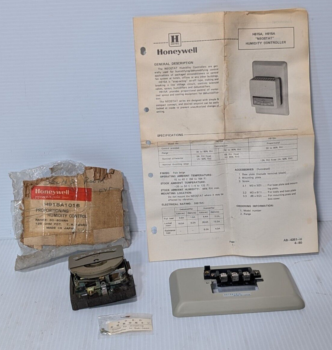 Honeywell H915A1016 Proportioning Humidity Control, 135 OHM, RANGE 30-80
