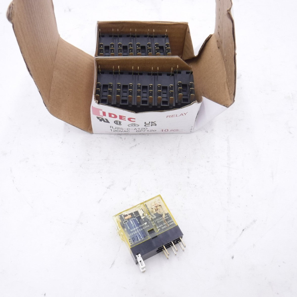 10 Pack Idec RJ2S-C-A120 Relay Plug-In DPDT 8A 120VAC