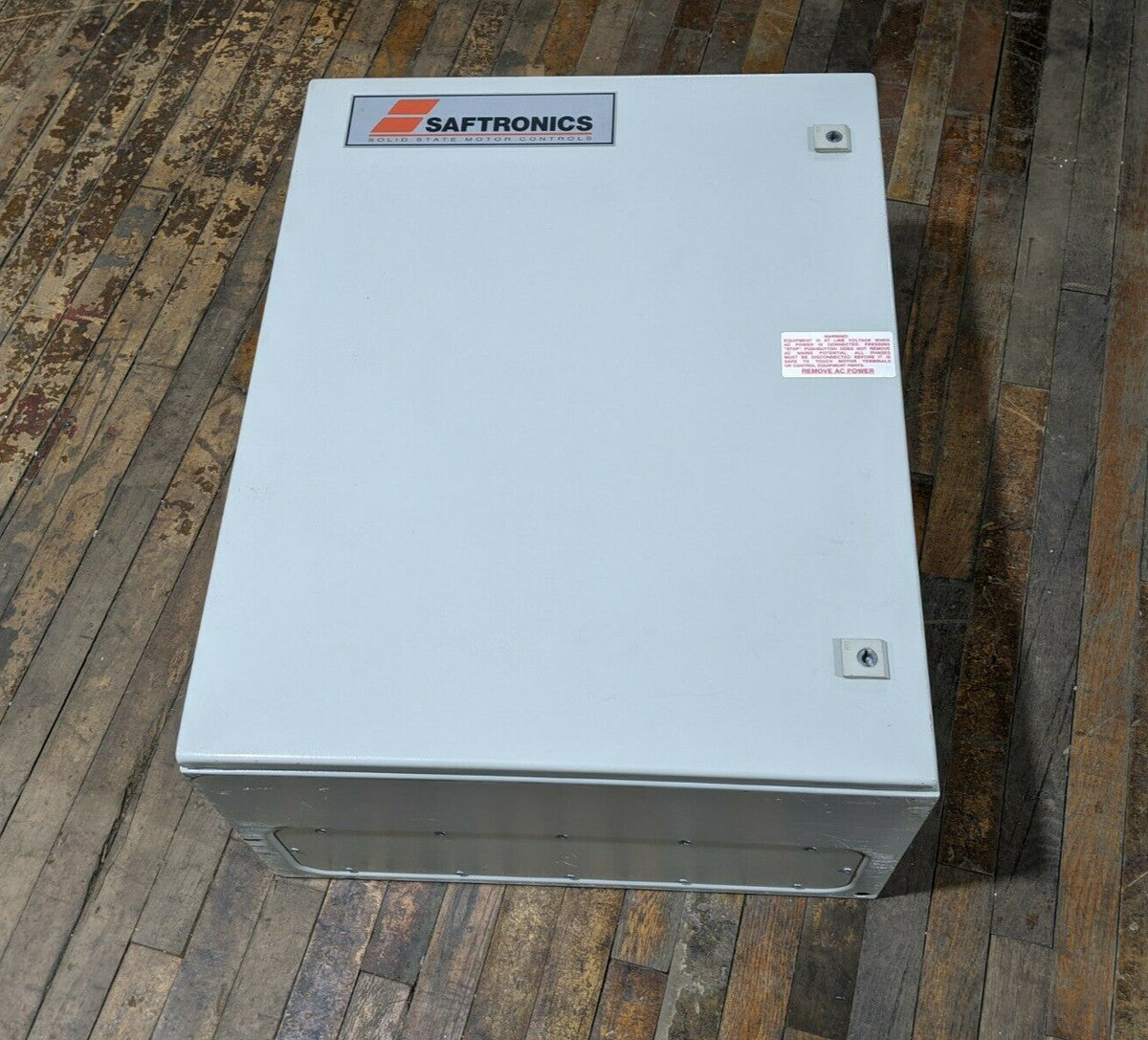 Saftronics SY6-125 SY6 Solid State Starter Enclosure Assembly CE15NN3 125 AMP