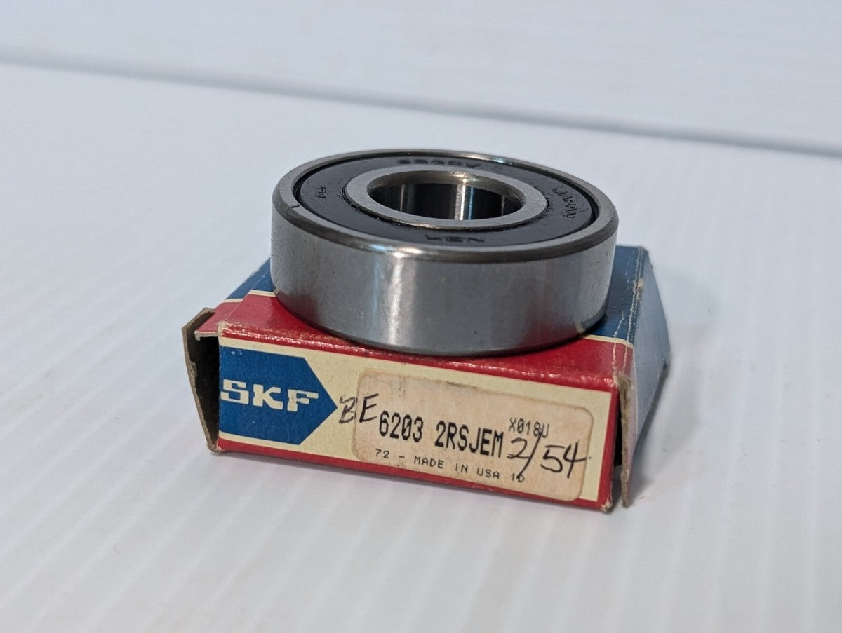 Lot of 2 SKF 6203-2RSJEM Radial/Deep Groove Ball Bearings