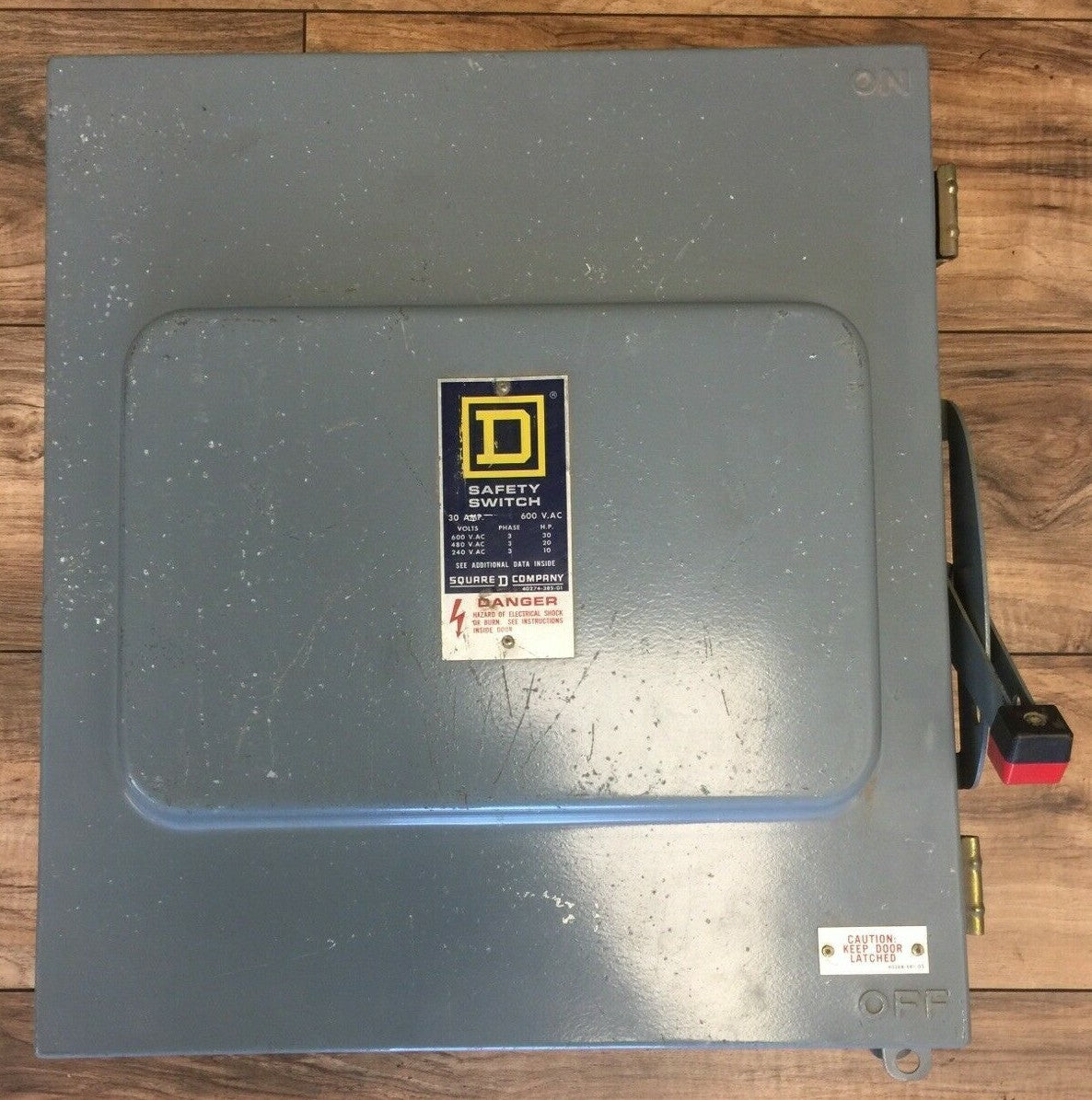 SQUARE D HU661RWK NON FUSIBLE SAFETY SWITCH SERIES E1 600VAC 30A 30HP 6 POLE 