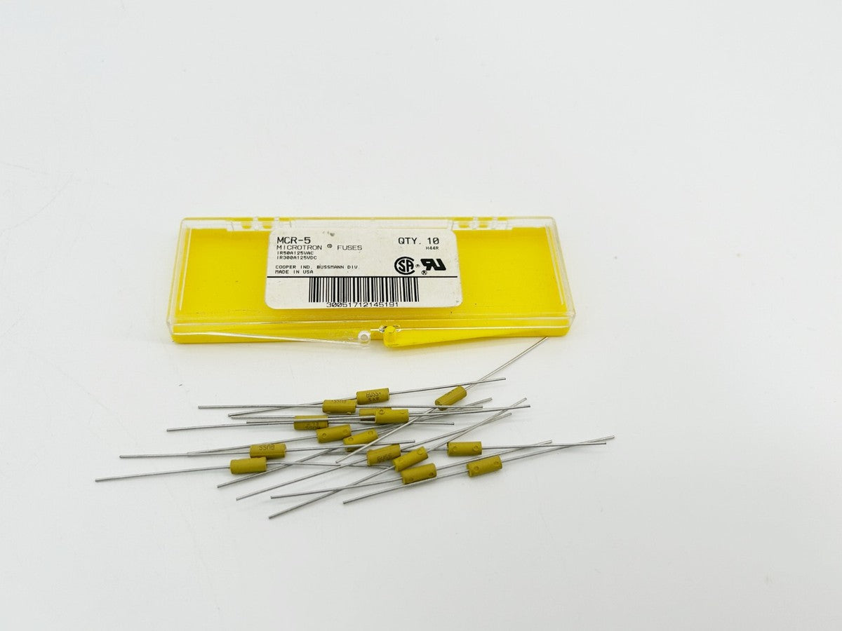 New Lot of 15 Eaton MCR-5 Fuse 125V 5A OCB Mounting MCR Series