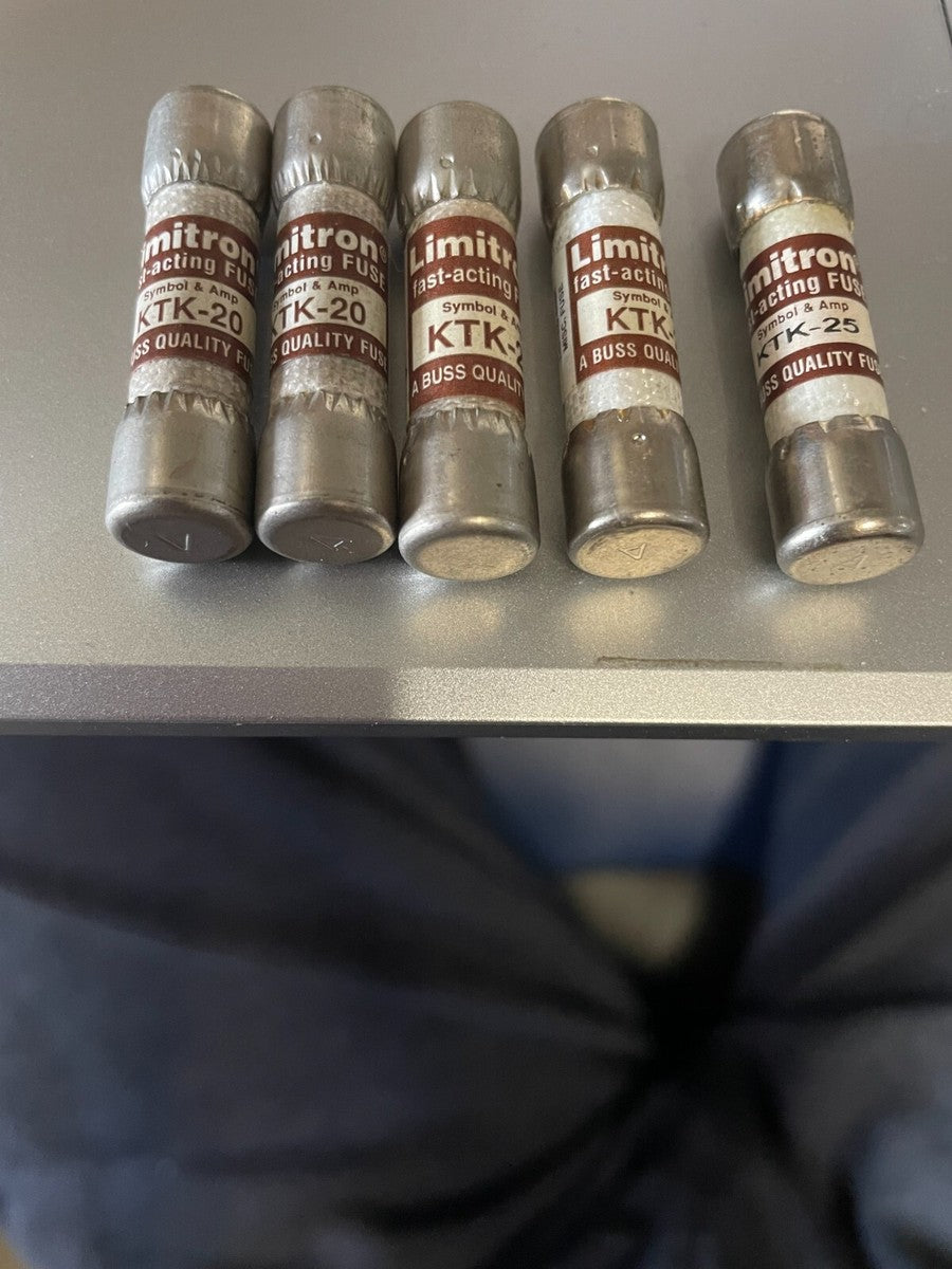 Lot of 4 Limitron KTK-20 Fast-Acting Fuses (and 1 KTK-25)