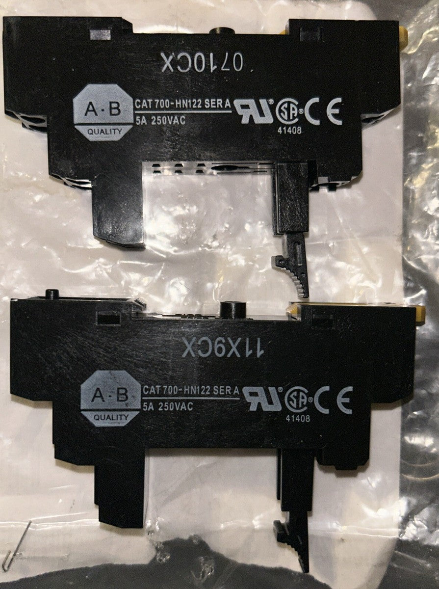 *QTY 2* ALLEN-BRADLEY CAT 700-HN122 SER A 250VAC RELAY SOCKET. NEW!    T3