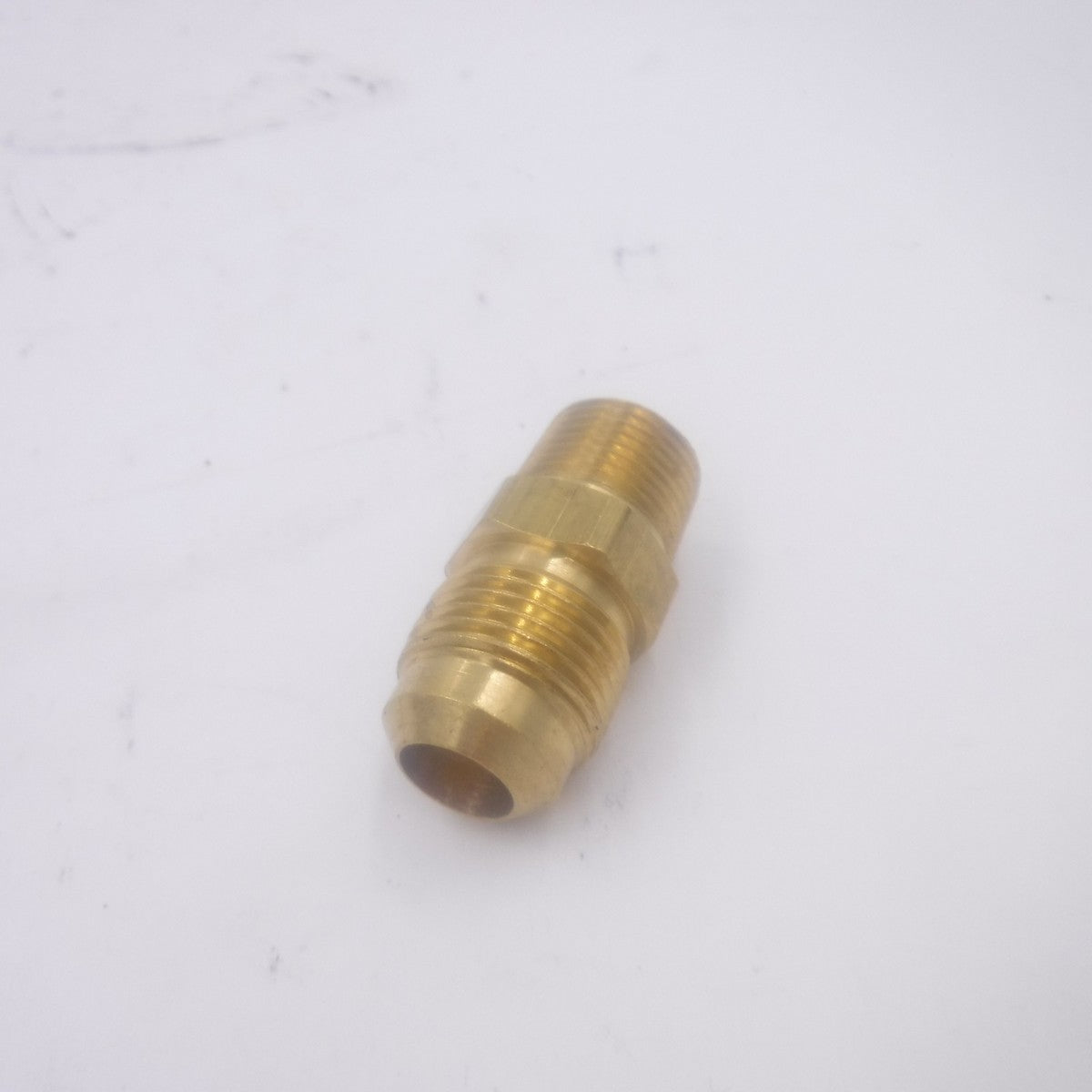 Brass Adapter 3/4"-14 Male NPT To 3/4"-16 Male SAE 45° Flare Straight