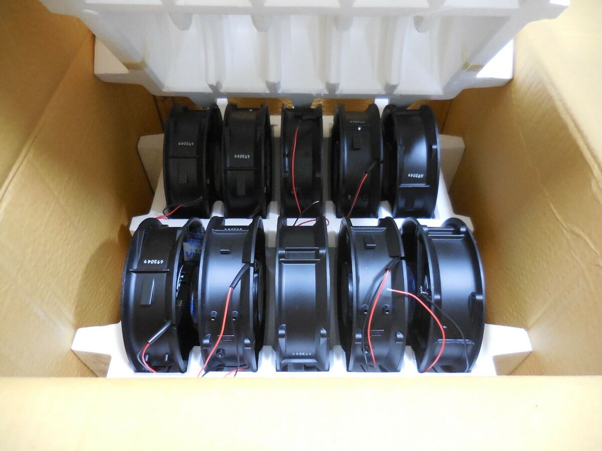 NMB 6820PL-07W-B10, 693049 DC Brushless Fan Motor "NEW" (48VDC, 0.26A) Box of 10