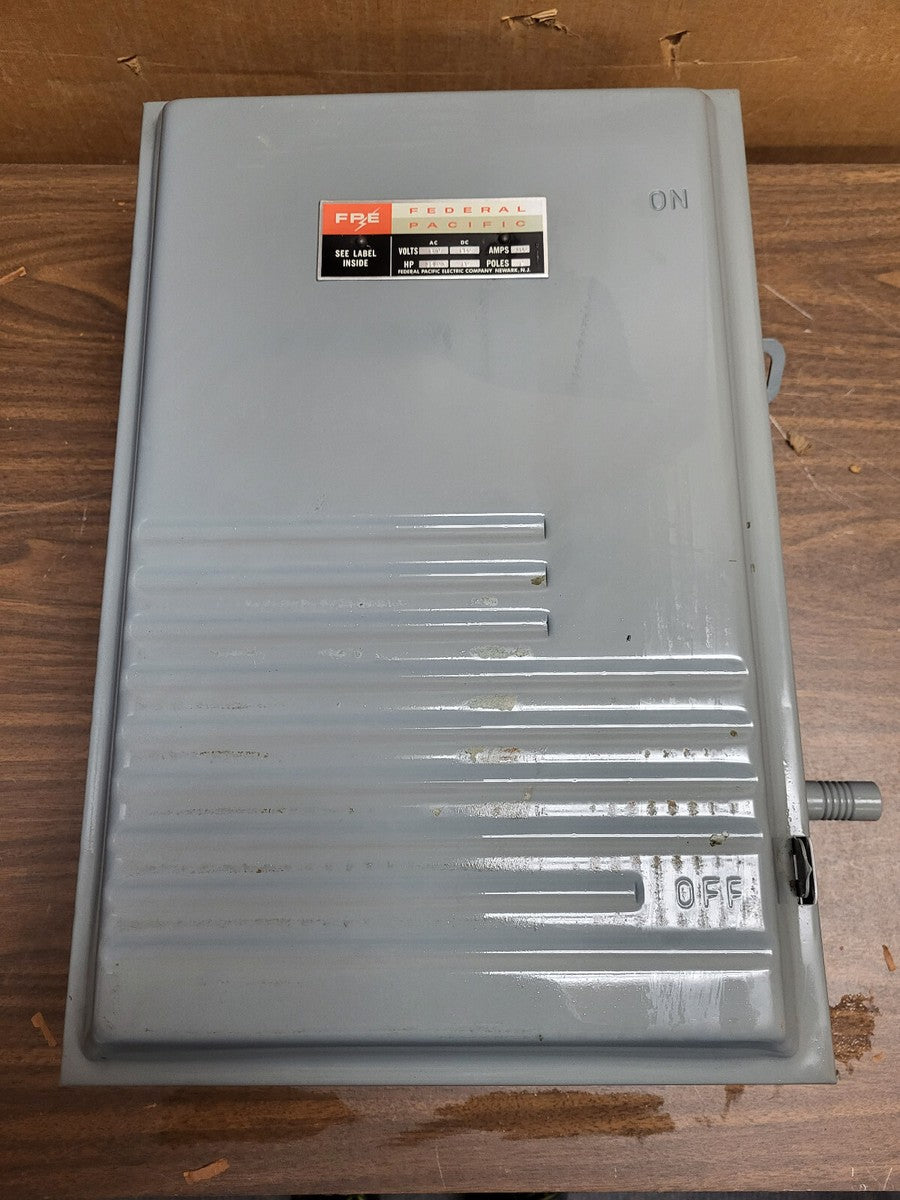 FEDERAL PACIFIC 3122 DISCONNECT SWITCH 100AMP 240VOLT 1PHASE FUSIBLE N1 NEW
