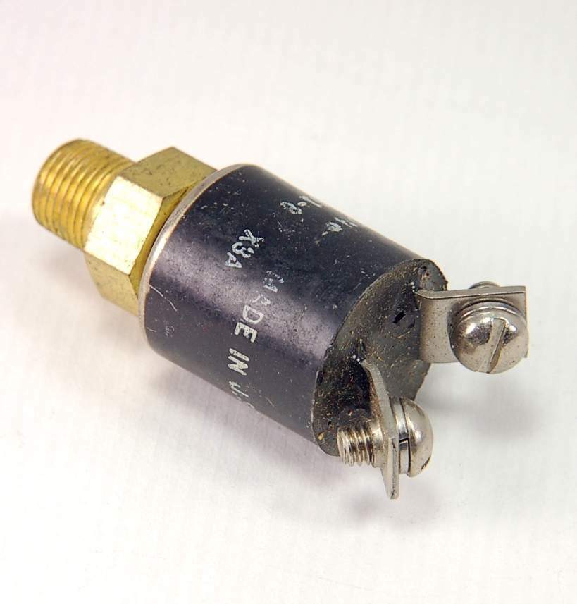 Sensata Technologies / KLIXON - 20PS61-8 - Pressure Switch, NC 1/4" NPT. New