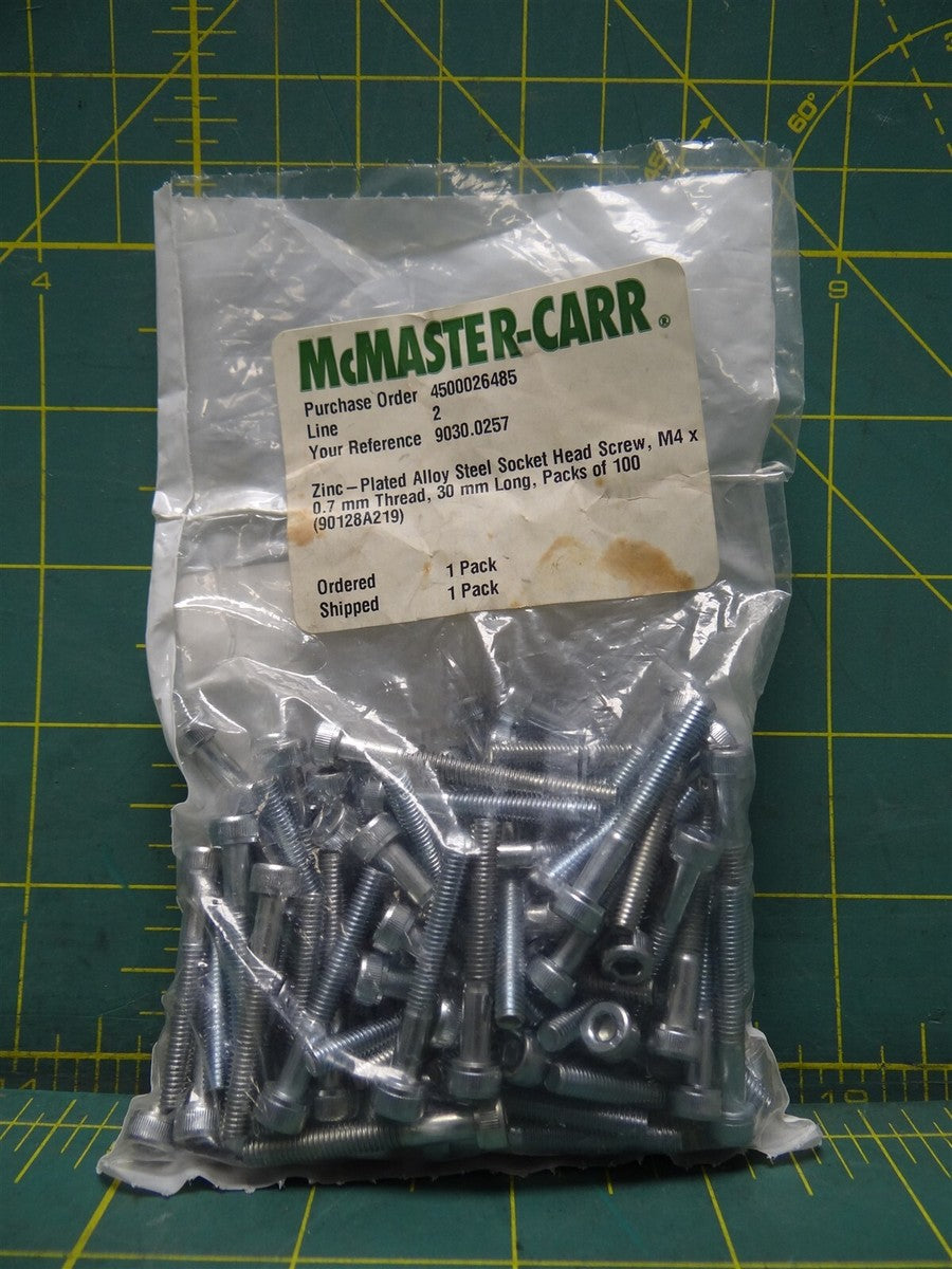 (Qty: 100) M4x0.7mm, 30mm Length Zinc-Plated Allow Steel Socket Head Screw