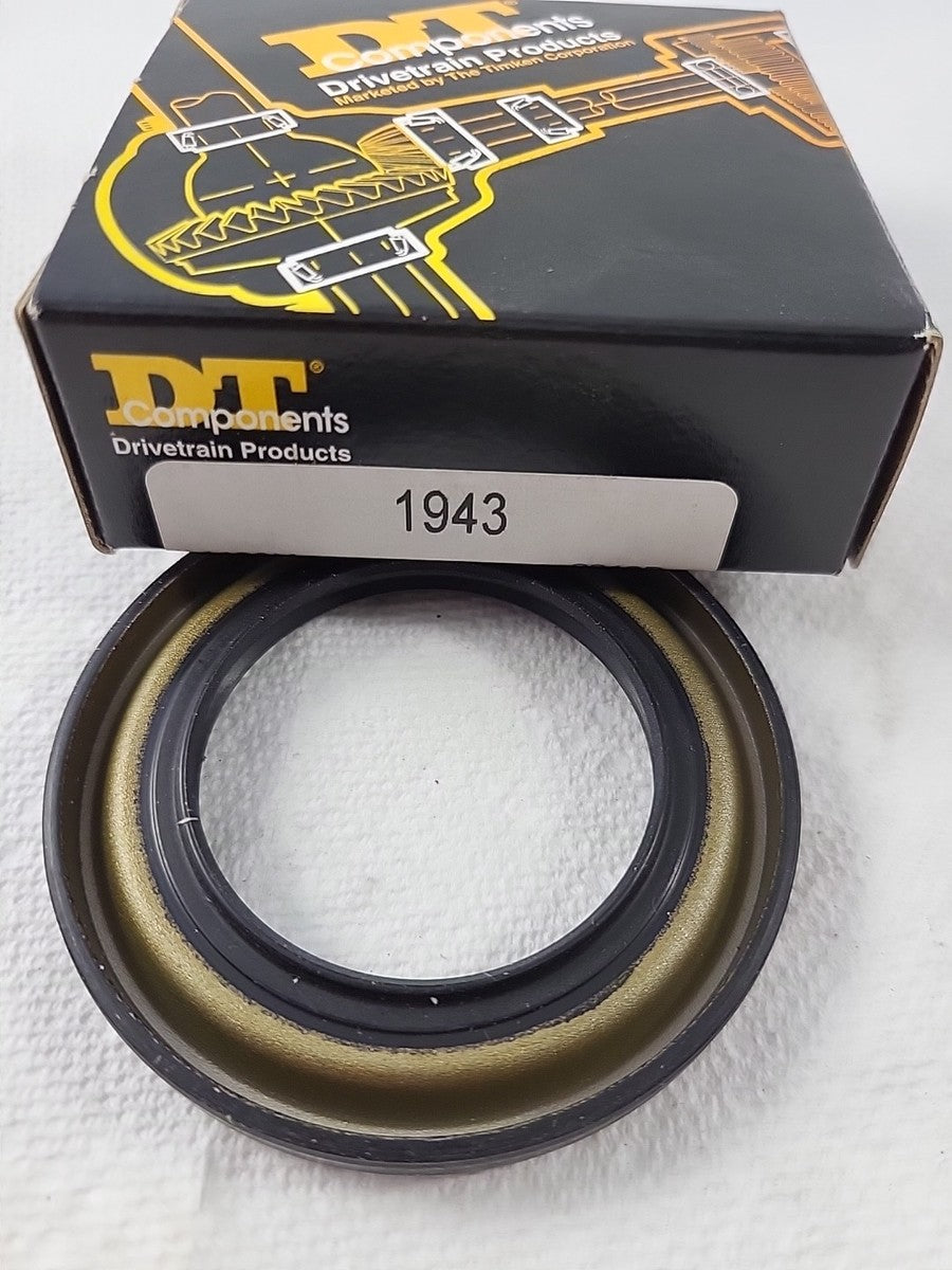 DT Components 1943 Oil Seal