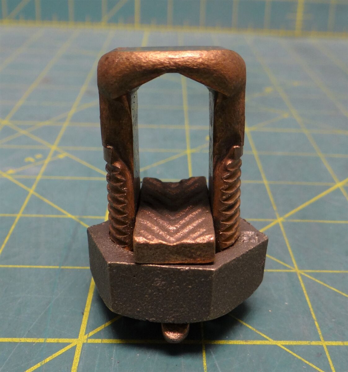 Burndy Servit™ KS29 T8-250 R-250 Split-Bolt For Copper, 1 AWG to 250 kcmil