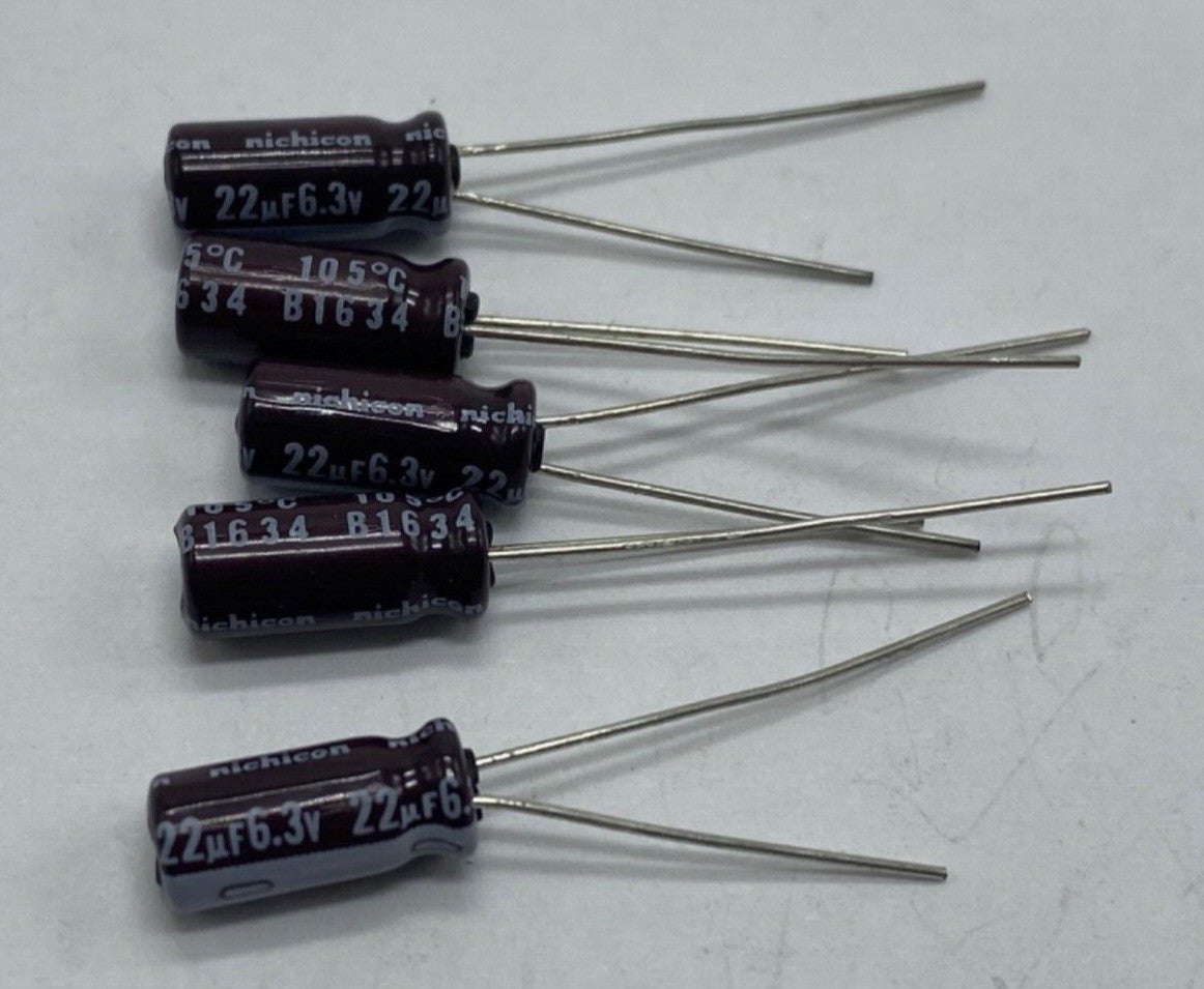 Pack of 5, Nichicon PW series UPW0J220MDD electrolytic capacitor 22uf/6.3V