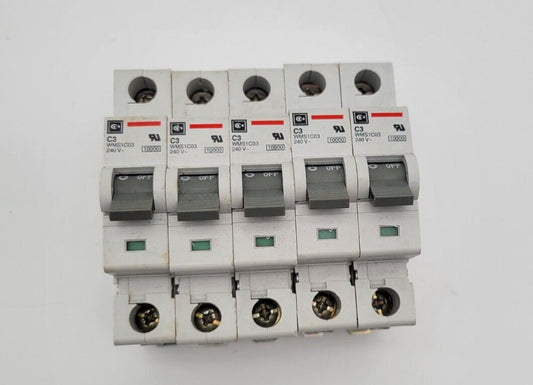 5 Piece Lot Cutler-Hammer	WMS1C03 Circuit Breaker 3 Amp 240 Volt 1 Pole DIN Rail