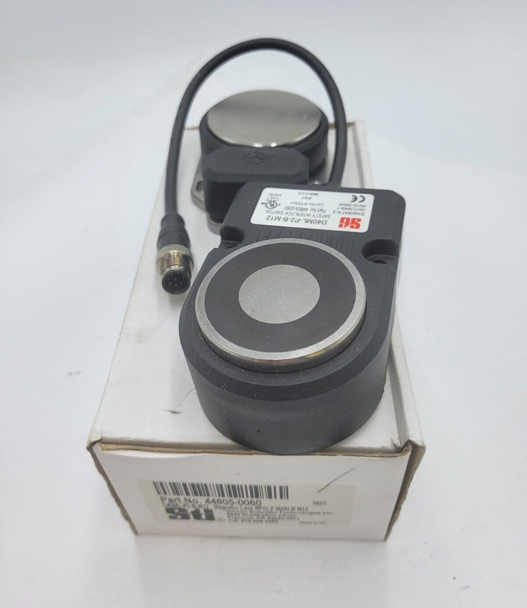 Omron Sti D40ML-P2-B-M12 44805-0060 Safety Interlock Switch Magnetic 24VDC 200mA