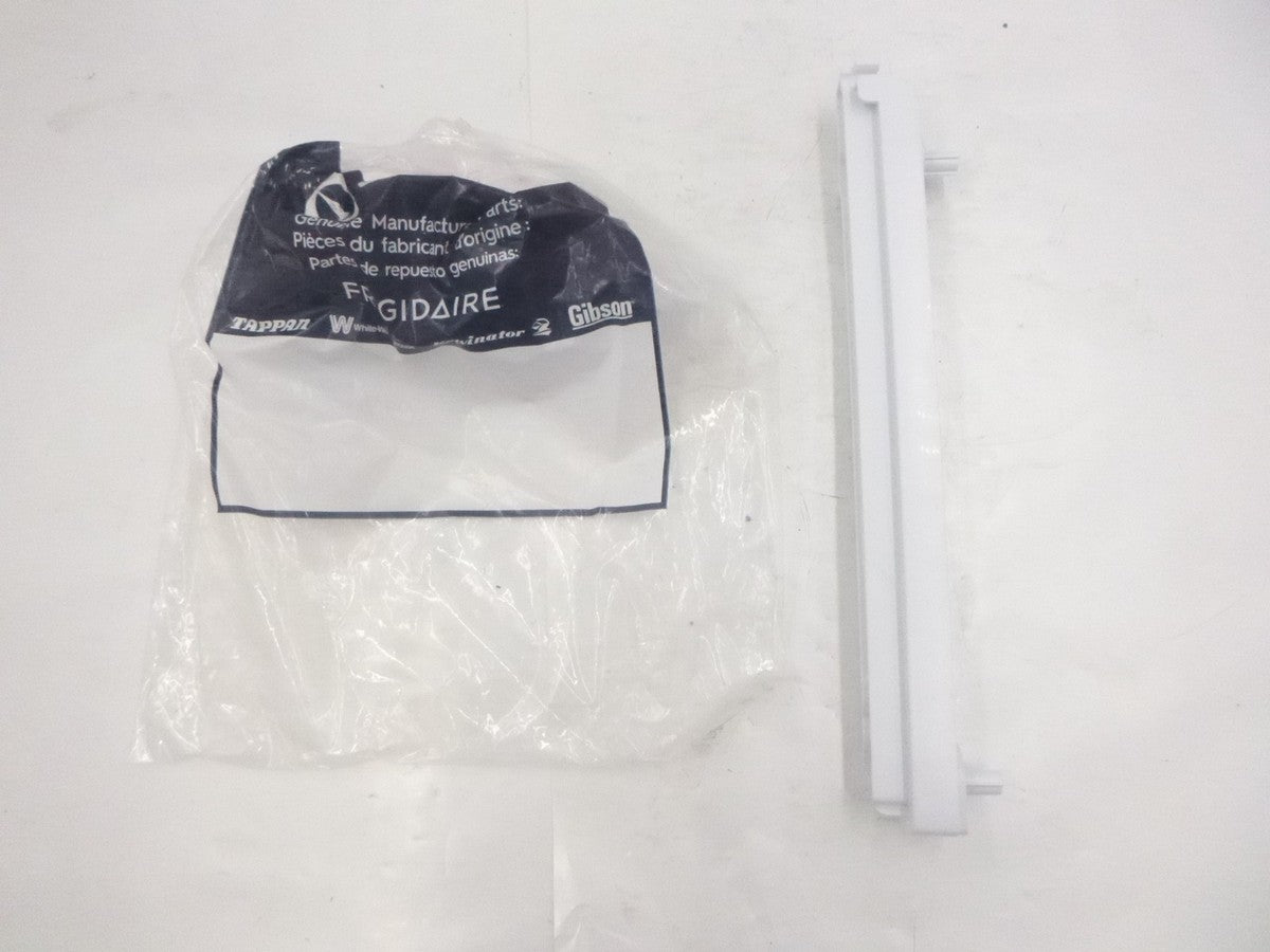 Genuine OEM Frigidaire Glass Shelf Hanger 241514701 For FSC23F7HSB6 LECR23EFE3