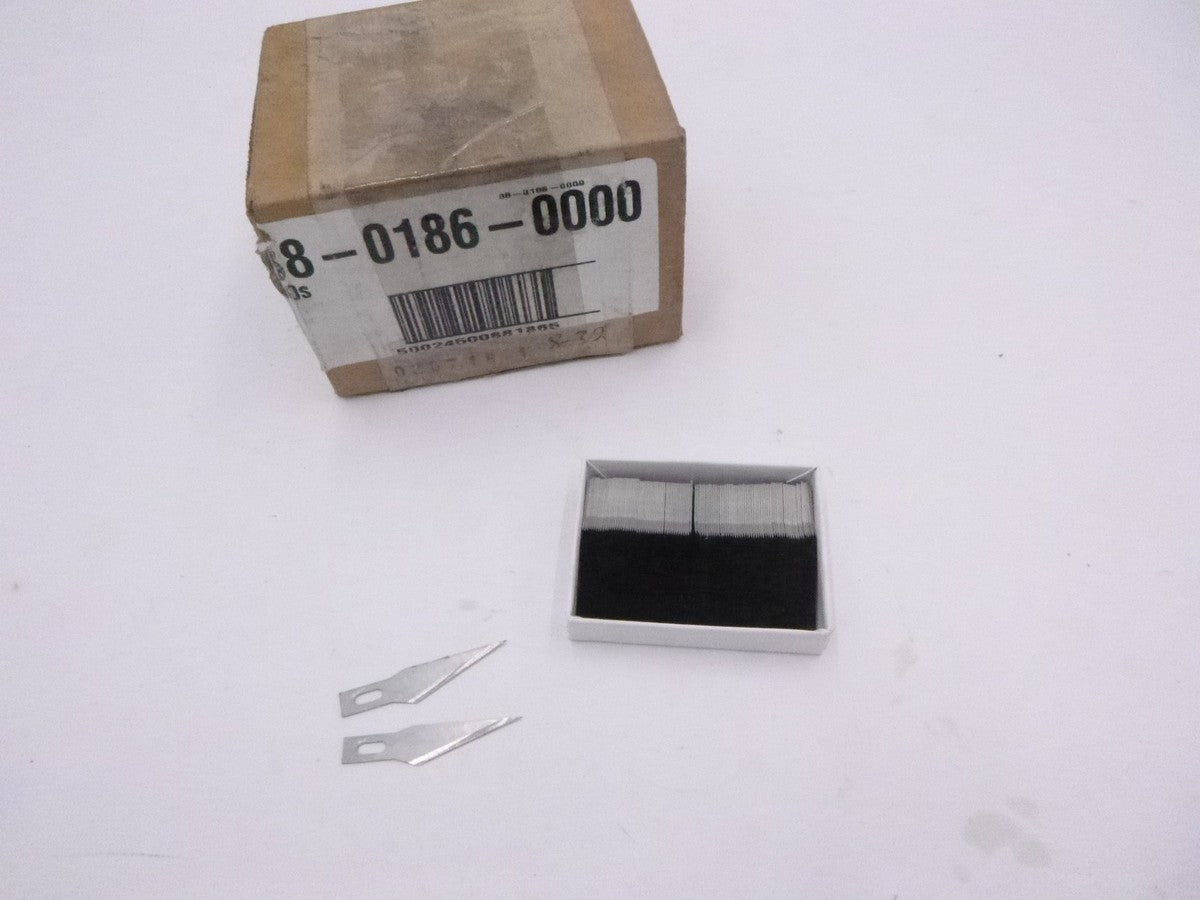 100 Pack Accutec Blades #11 High Carbon 2.375" OAL 88-0186-0000