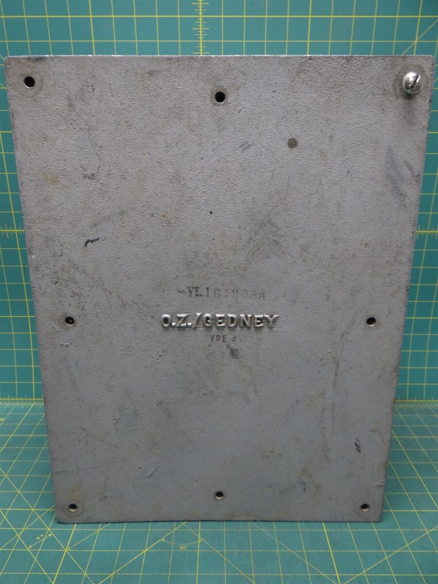 O.Z./Gedney 17 X 13 X 8.5 Electrical Equipment Cabinet YL-161208