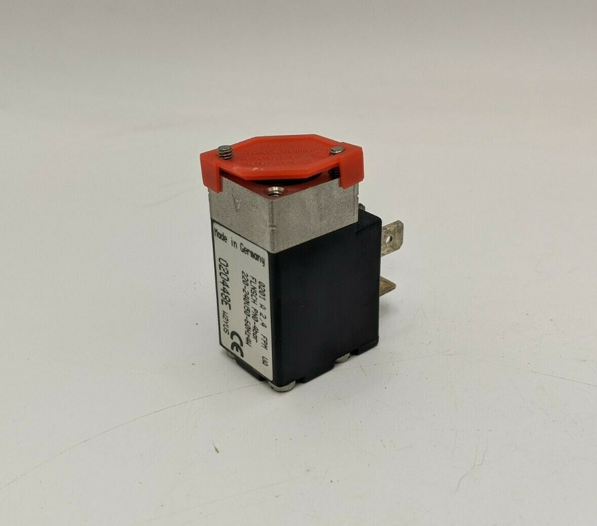 Burkert 020448E 2/2 Way Plunger Valve Type 0201A 2.4FPM 4bar 220-240V 50-60Hz