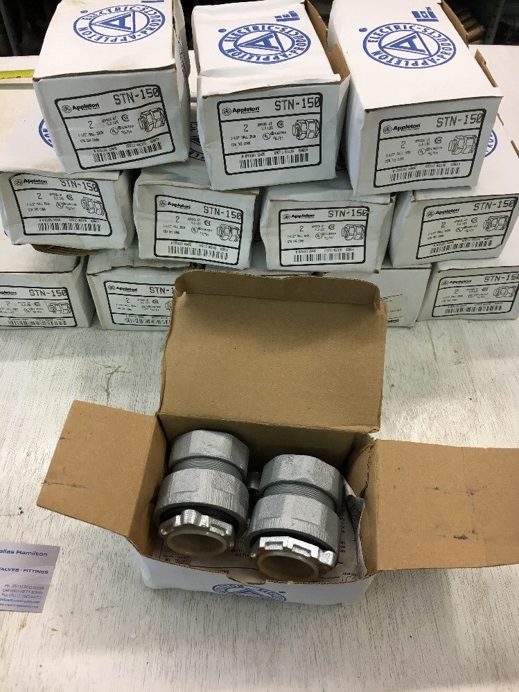 Appleton Electric STN-150 1-1/2" Liquid Tight STN Insulated Connector 