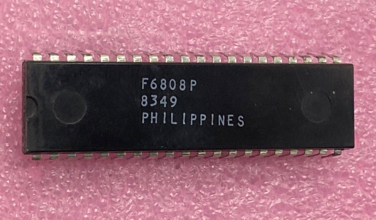 Fairchild F6808P monolithic 8-bit microprocessing unit MPU date code 8349