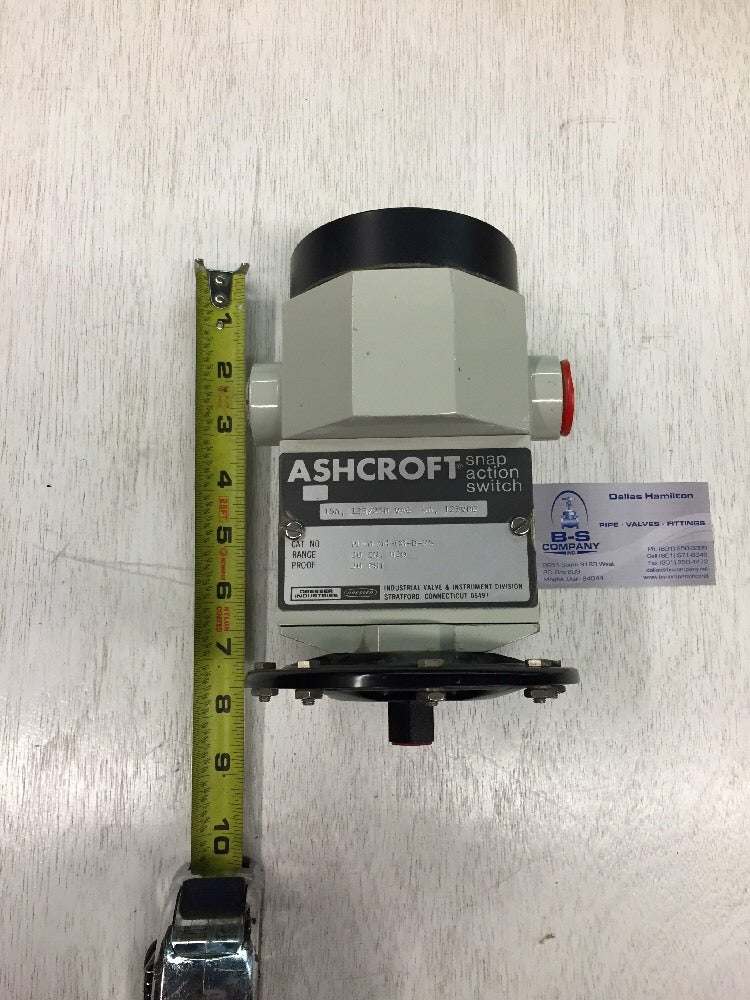 Ashcroft Snap Action Switch Cat: PP-D-N4-GG-B-25, Range: 30IN. H20