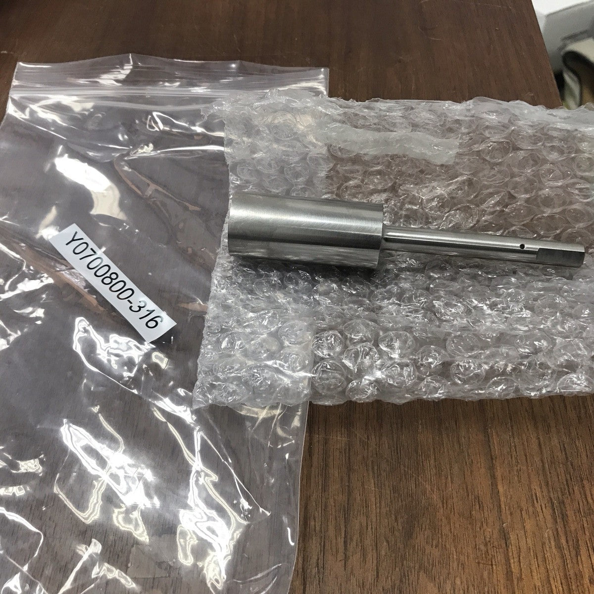 NEW OLD STOCK PULSAFEEDER 5-1/4" LONG STAINLESS STEEL PUMP SHAFT Y0700800-316
