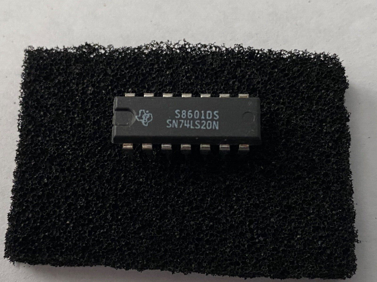 Texas Instruments SN74LS20N 2-ch, 4-input bipolar NAND gates Integ Circuit