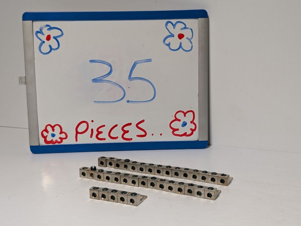 Lot of 35 ILSCO AL9CU Mechanical Lugs - One Conductor, D2683