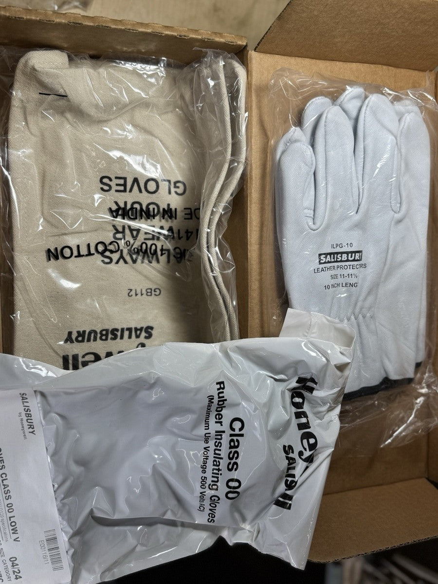 (QTY 1) SALISBURY GK0011B/11 Electrical Glove Kit 500VAC 750VDC 11” 3RMW6