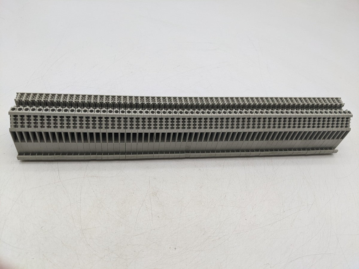 60 Piece Set Wieland WK2,5U/ Terminal Block 24-12AWG 15 Amp 300 Volt - Gray