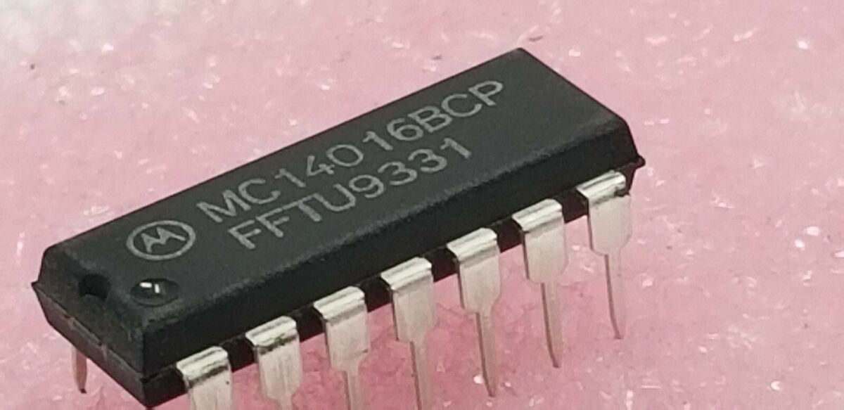 Lot of 12  Motorola MC14016BCP QUAD ANALOG Bilatera Switch / Multiplexer 14 Pin