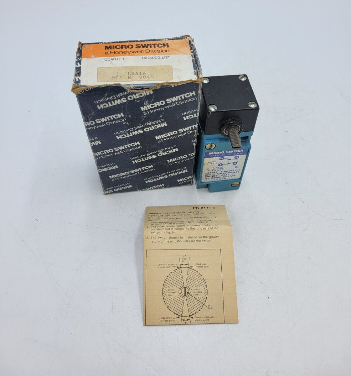 Honeywell Micro Switch LSA1A Limit Switch Pilot Duty Plug-In SPDT 10 Amp 600VAC