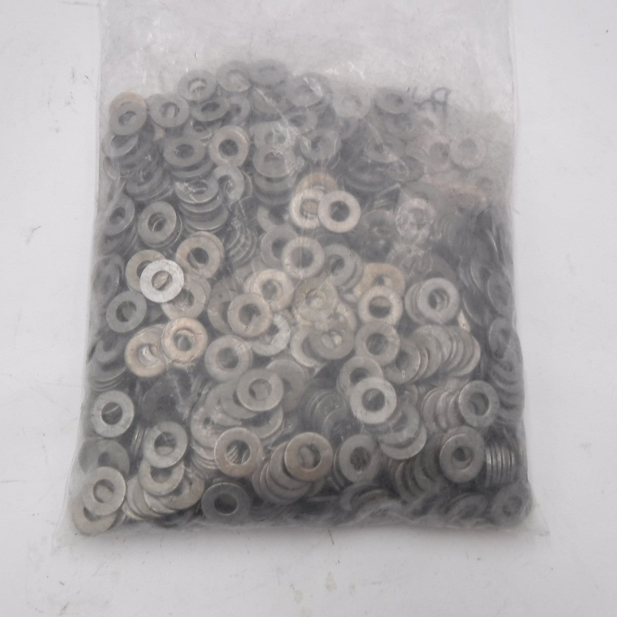 1000 Pack 1/4" ID x 5/8" OD Stainless Steel Flat Washer 243170