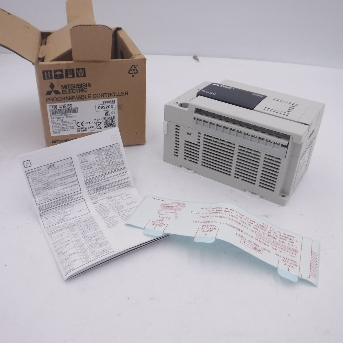 OEM Mitsubishi High-End Programmable Logic Controller Unit FX3U-32MR/ES