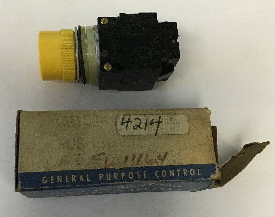 GE CR104A4214 PUSHBUTTON 150V 