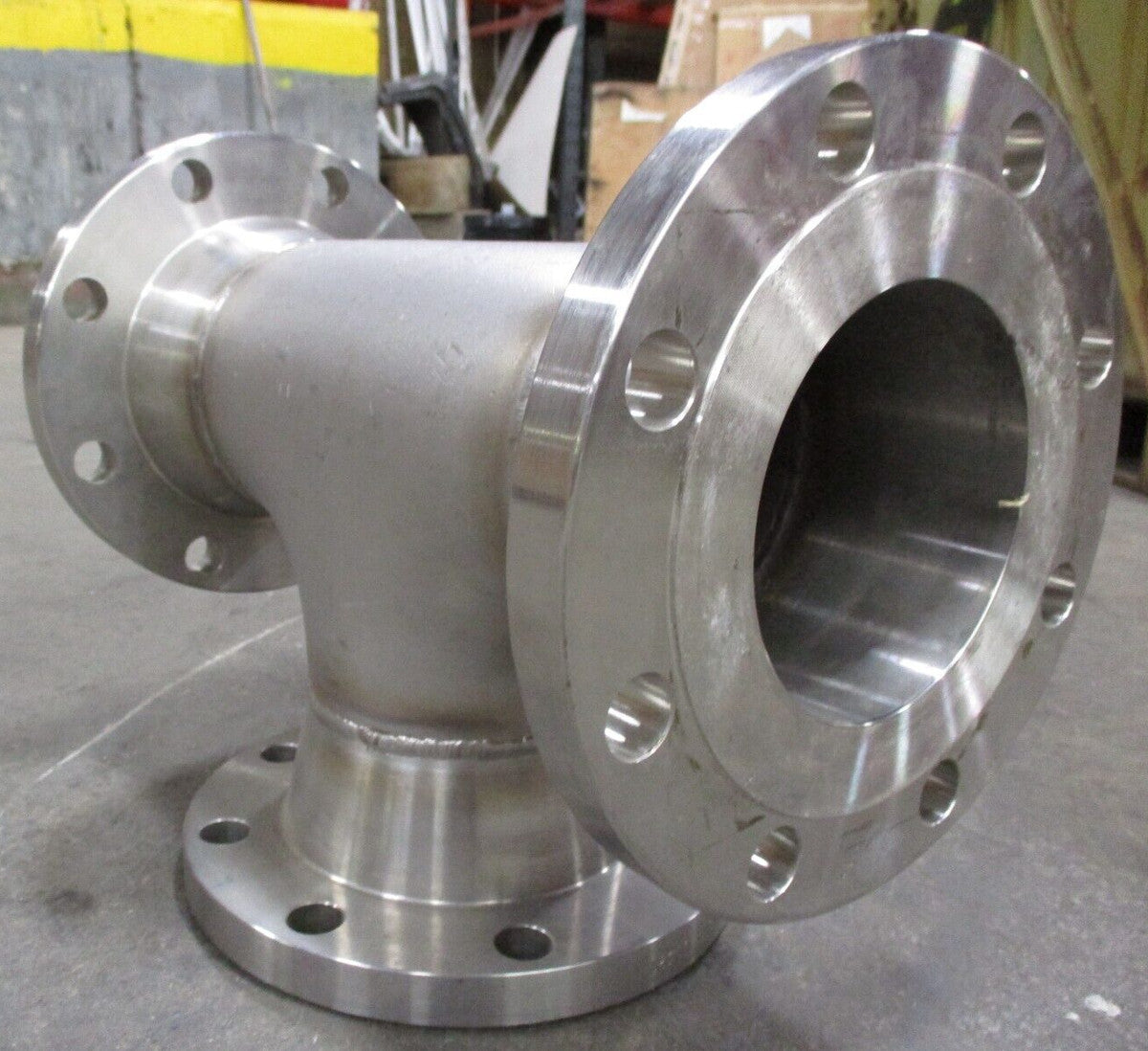 5" S/40 Class 150 Flanged Tee Fabricated Pipe Fitting F304-L Stainless Steel