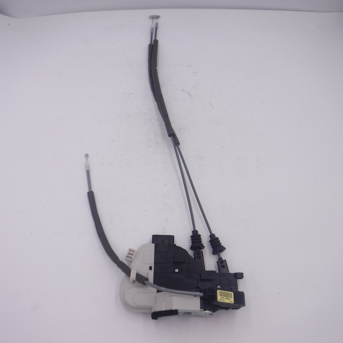 Genuine OEM Hyundai Lock Assembly 81410-4D010 For 2007-2008 Hyundai Entourage