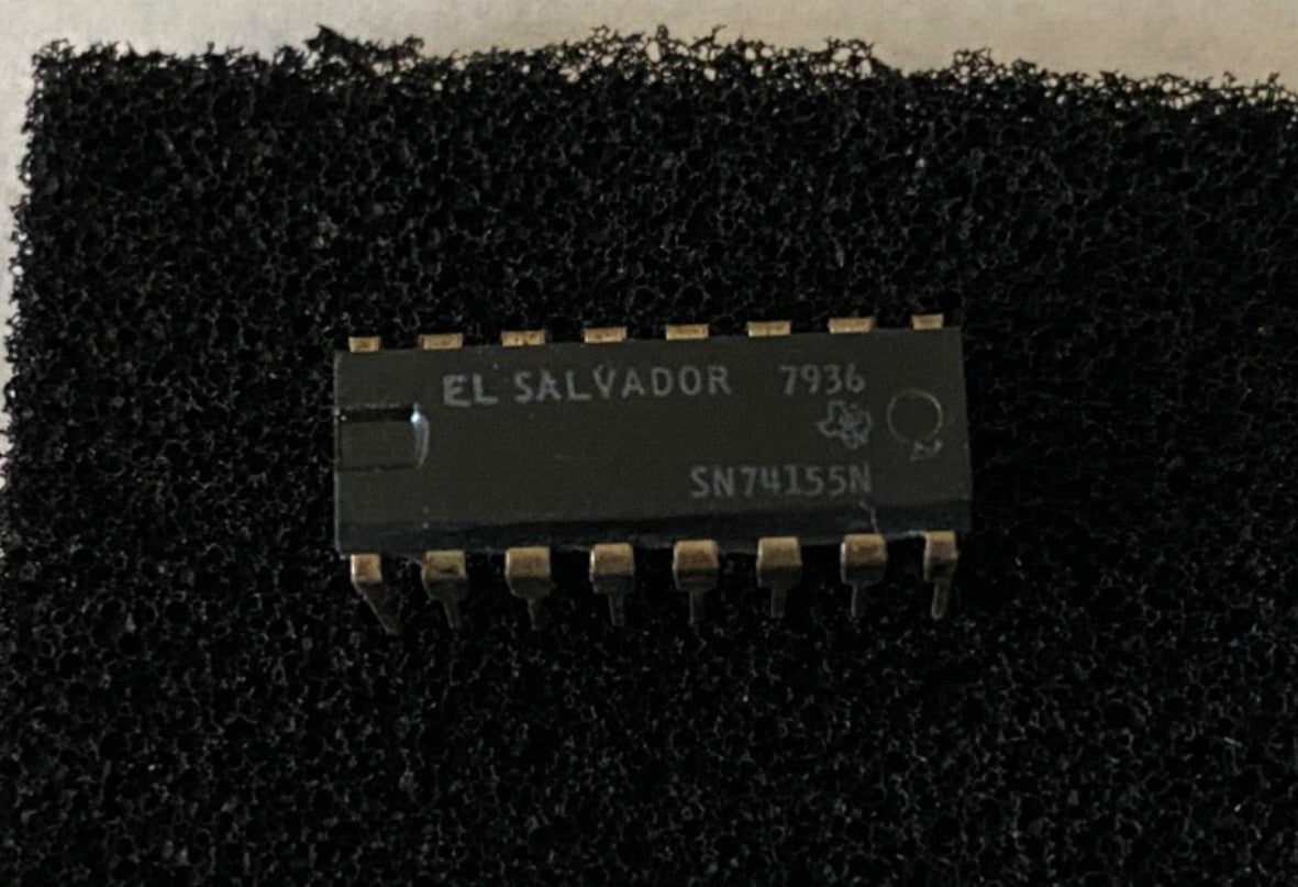 Texas Instruments SN74155N dual 2-line to 4-line decoders-demult Int Cir