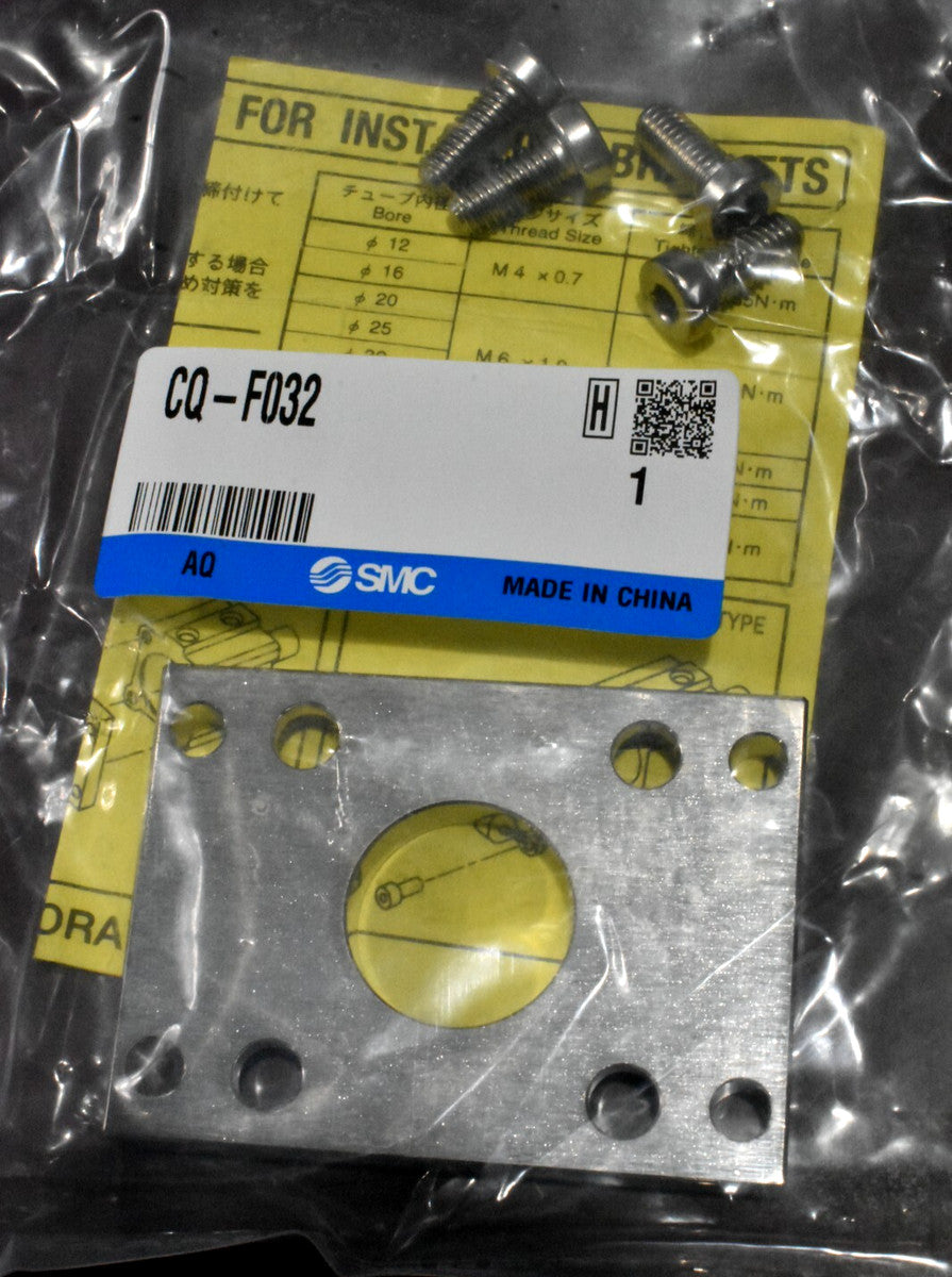 SMC CQ-F032 Compact Cylinder Flange Mount Kit