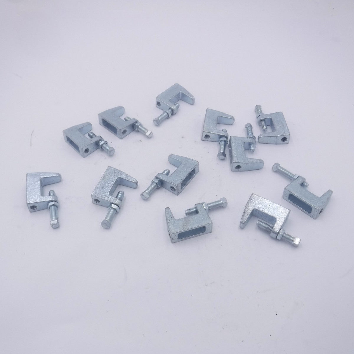12 Pack Caddy 310 Univ Beam Clamp Electrogalvanized 3/8" Rod 1-1/4" Max Fla
